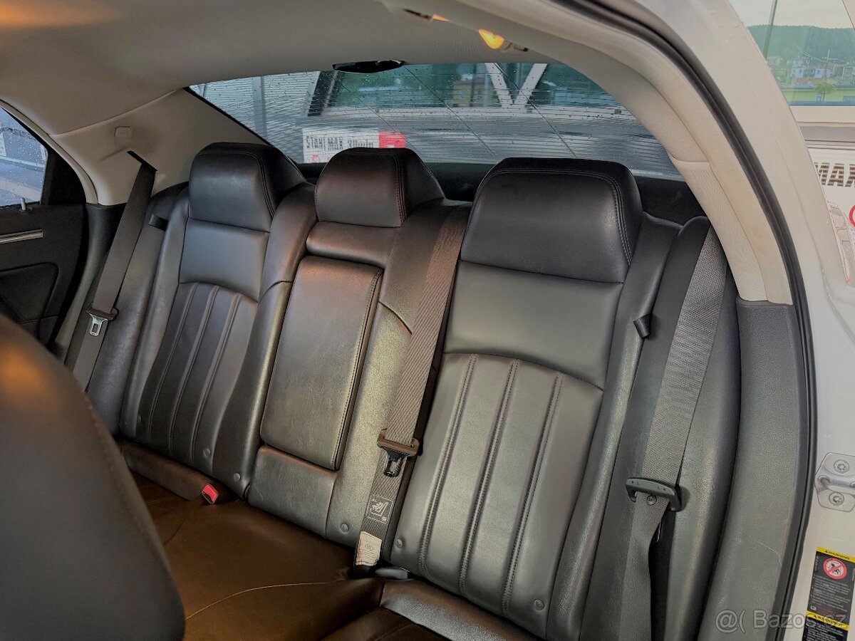 Chrysler 300C 3.0 CRD Startech EDITION TOP STAV - 7