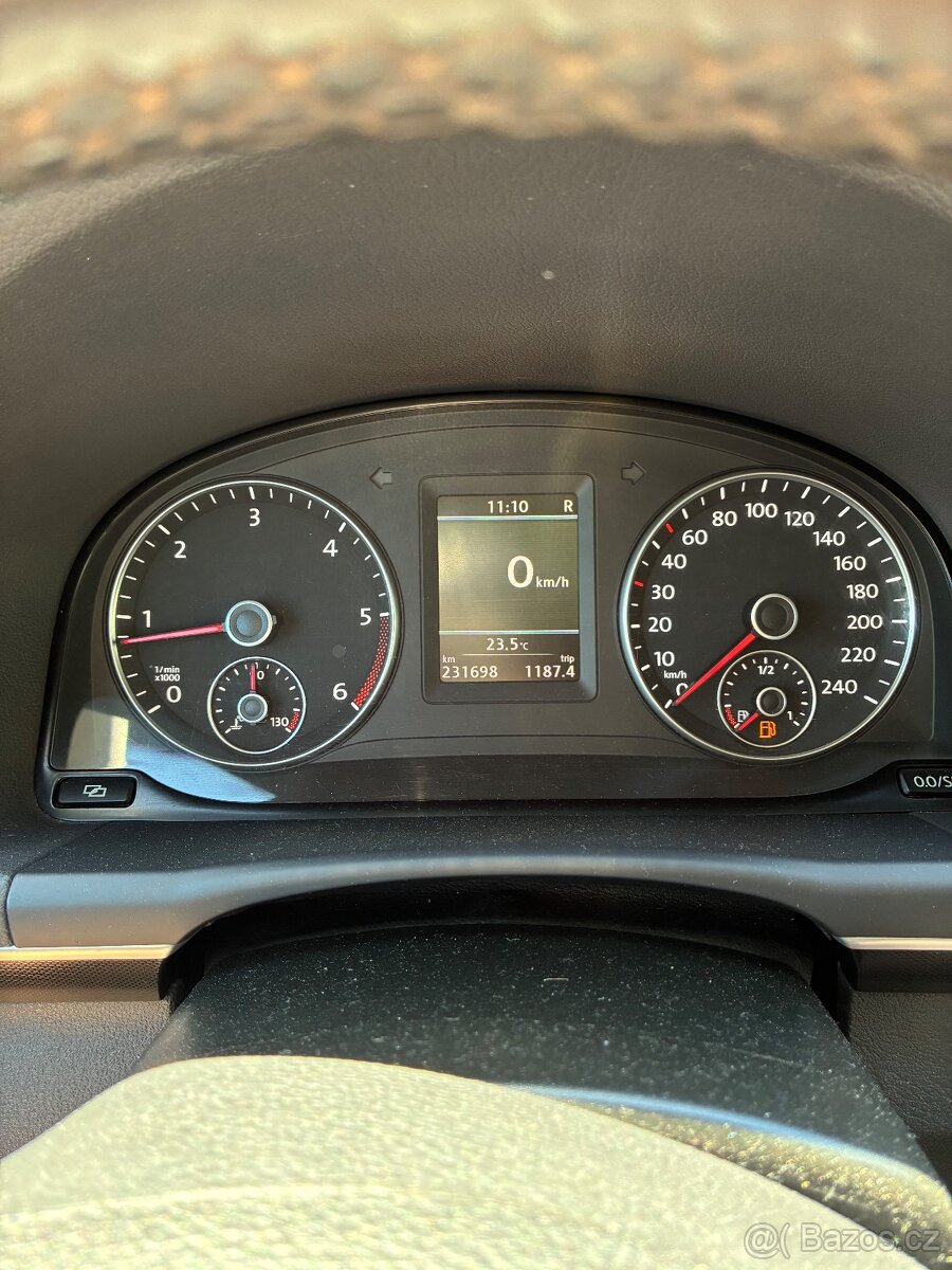 VW Touran 2,0 TDI, dsg - 7