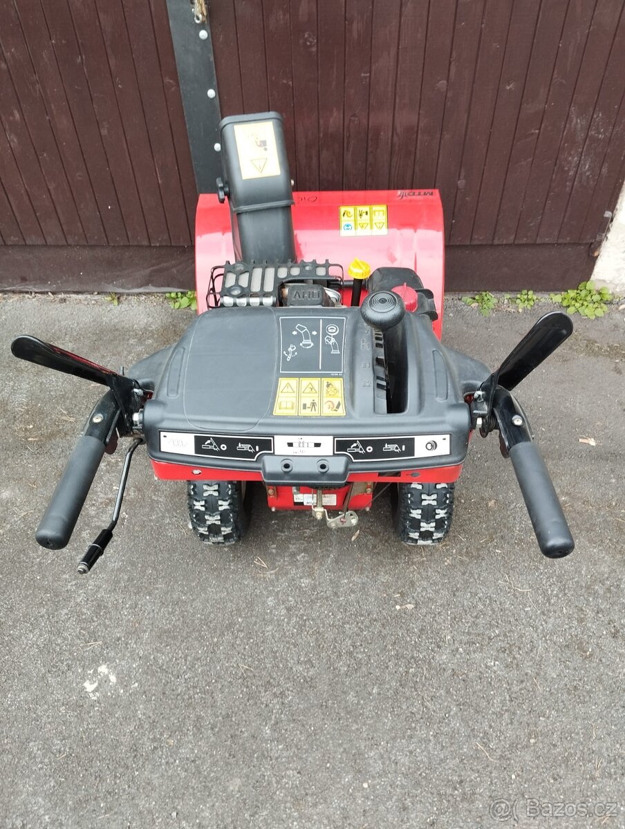 Sněžná fréza MTD E640F - 7