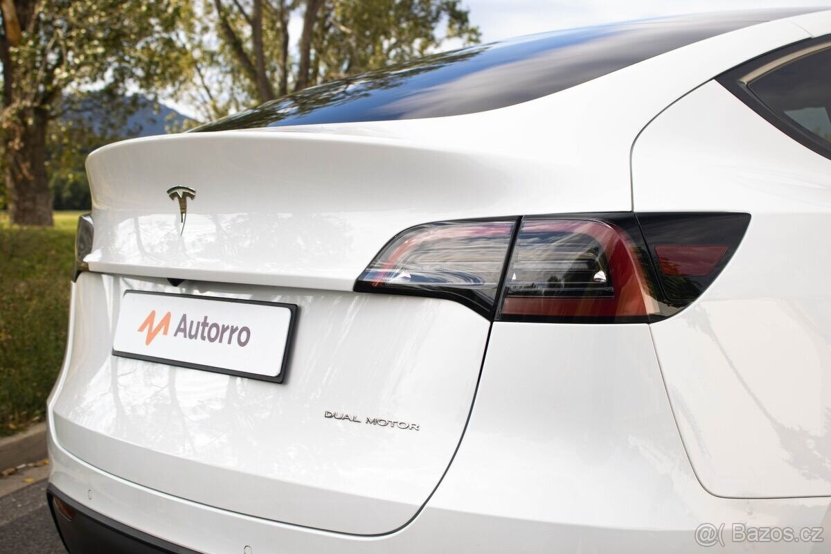 Tesla Model Y Dual Motor Long Range 378kw - odp. DPH - 7