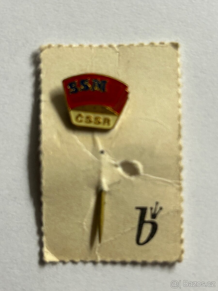 Retro tenisové rakety, kožešinové límce, pákistánské boty - 7