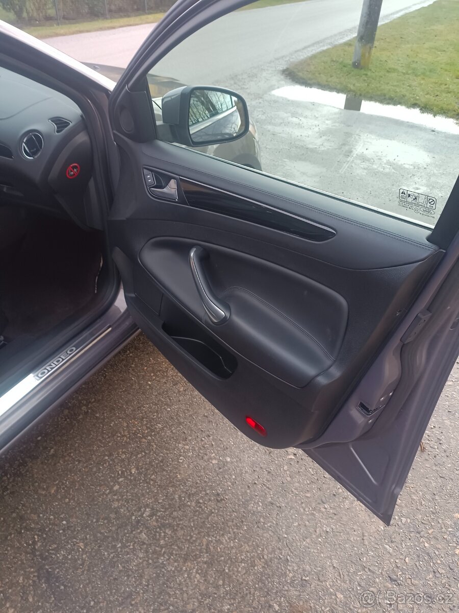 Prodám Ford Mondeo 20tdci titanium r.v 2014 - 7