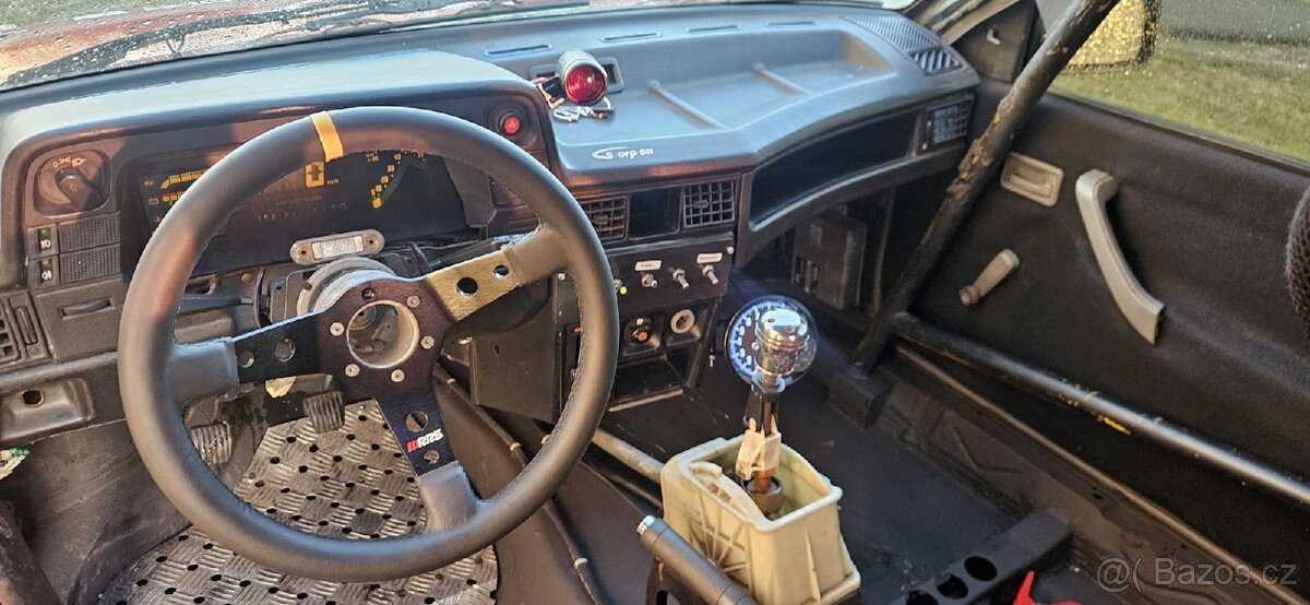 Závodní Opel Kadett C20XE - 7