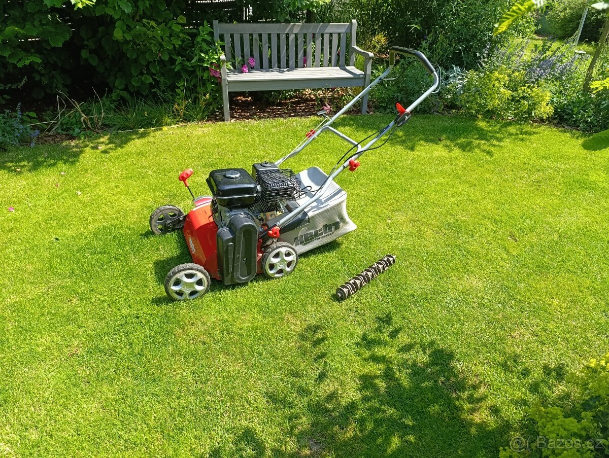 Vertikutator/ provzdušňovač HECHT - 7
