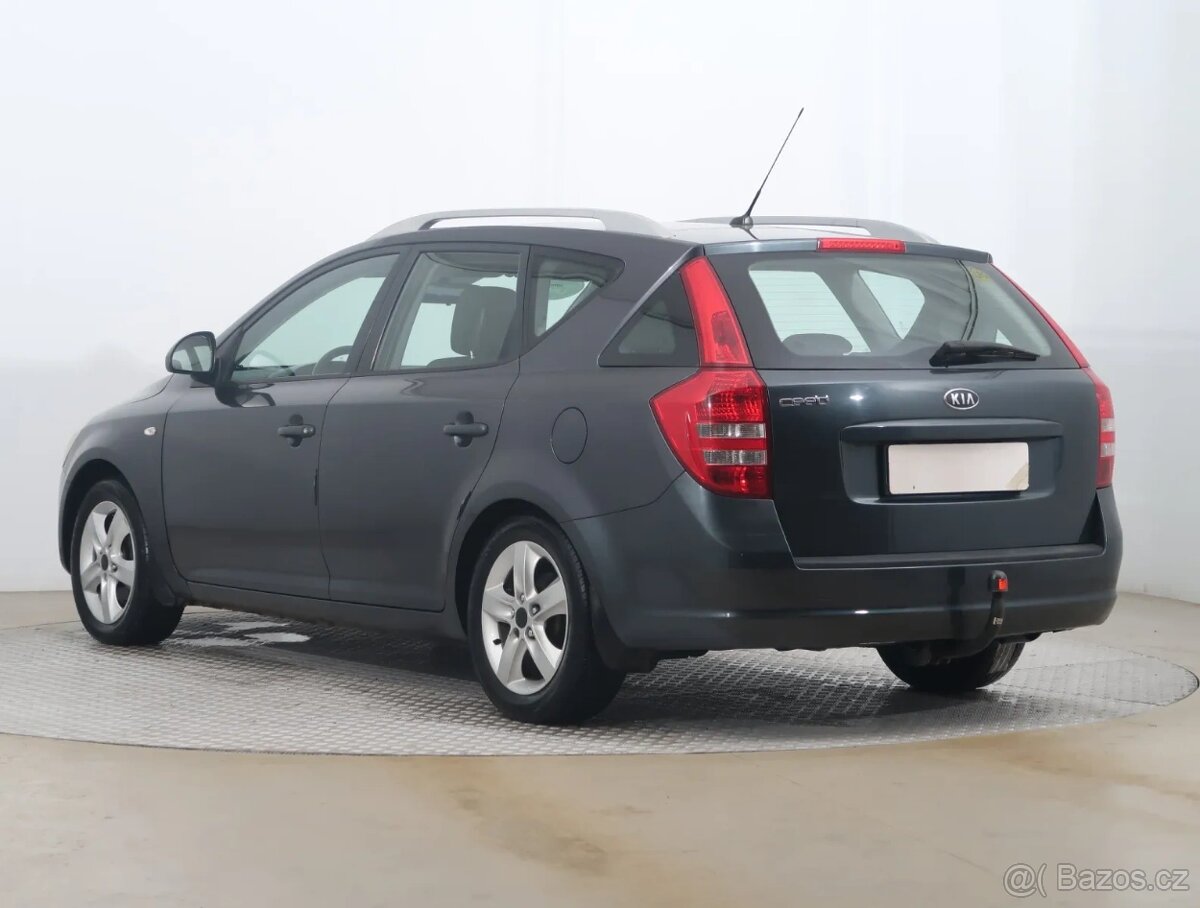 Kia Ceed 2009 1.4 LPG Combi - 7