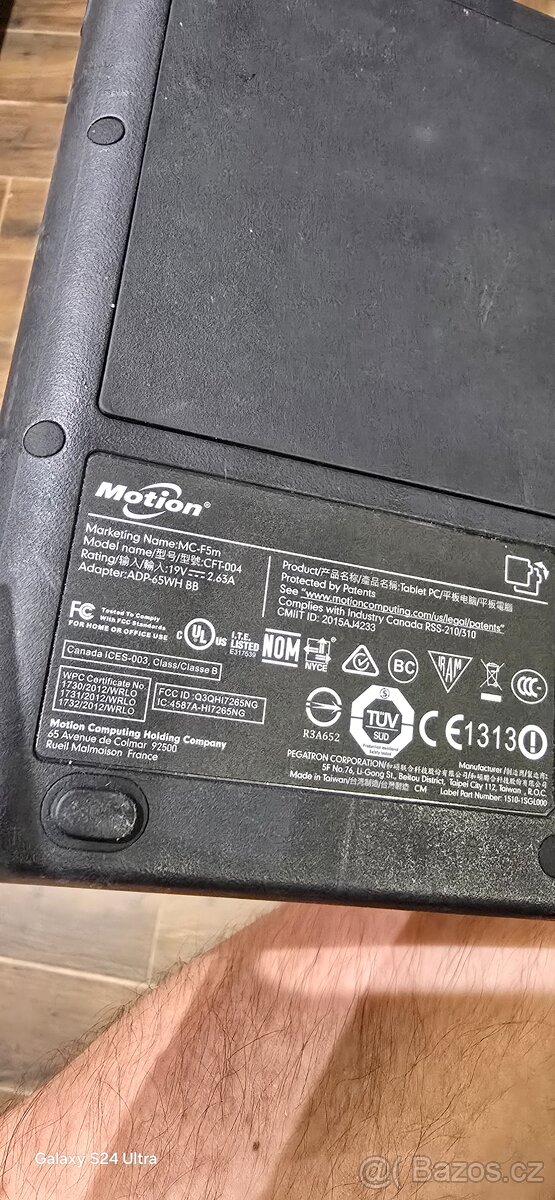 I7 16GB ram ssd dotykový display - 7