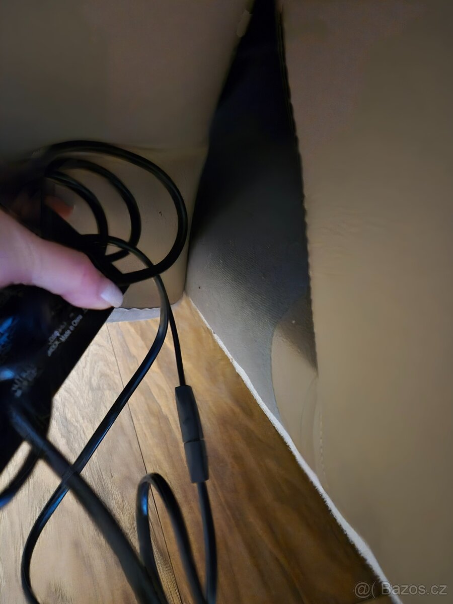 Prodám koženou sedací soupravu 3+2+1 - 7