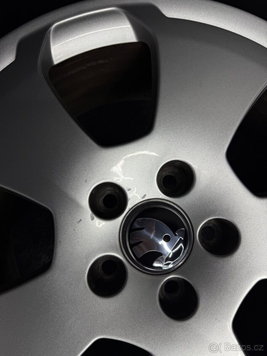 Alu AUDI / SKODA 5x112 17” - 7