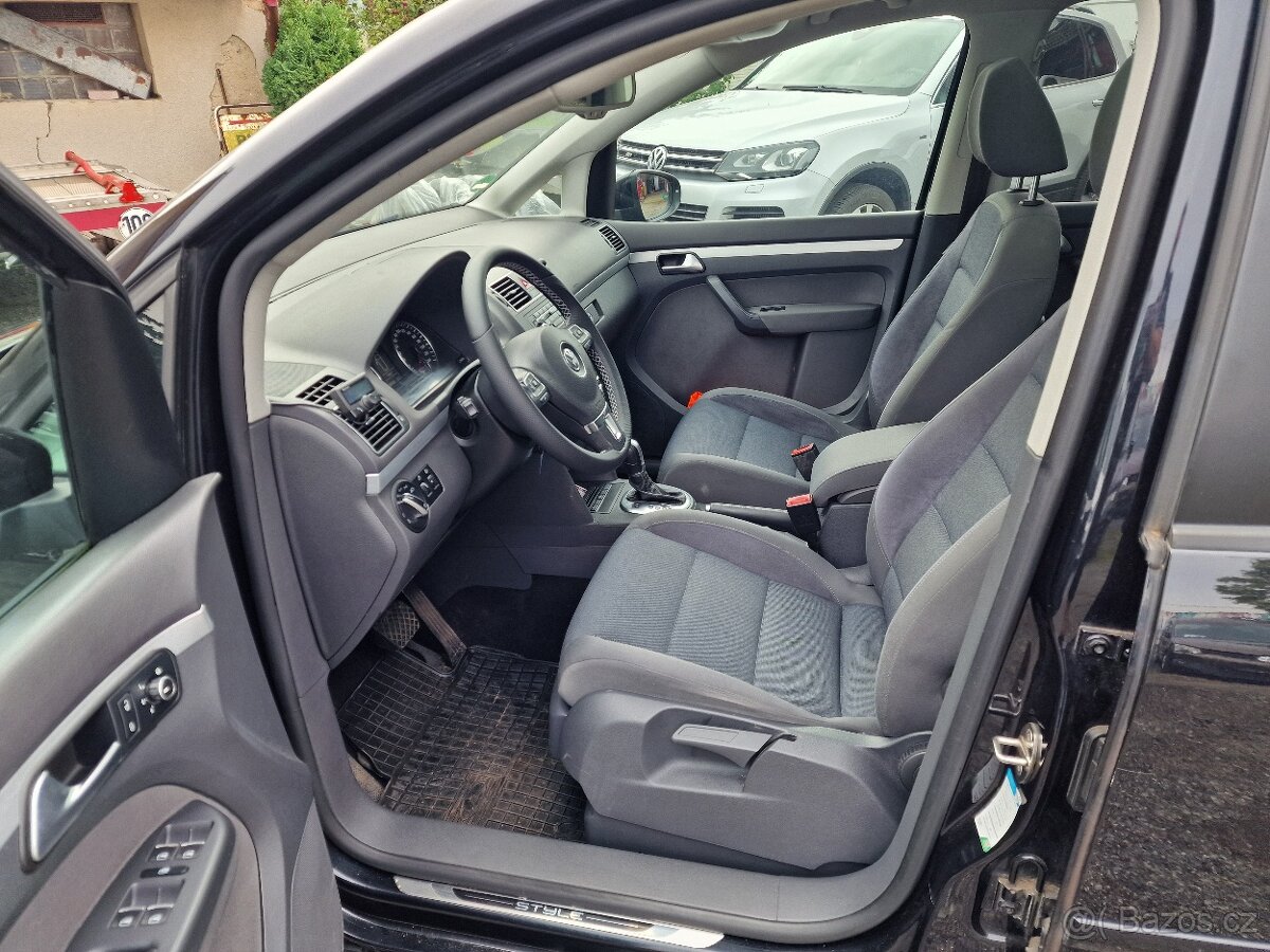 Volkswagen TOURAN 2,0TDI 103KW DSG STYLE - 7