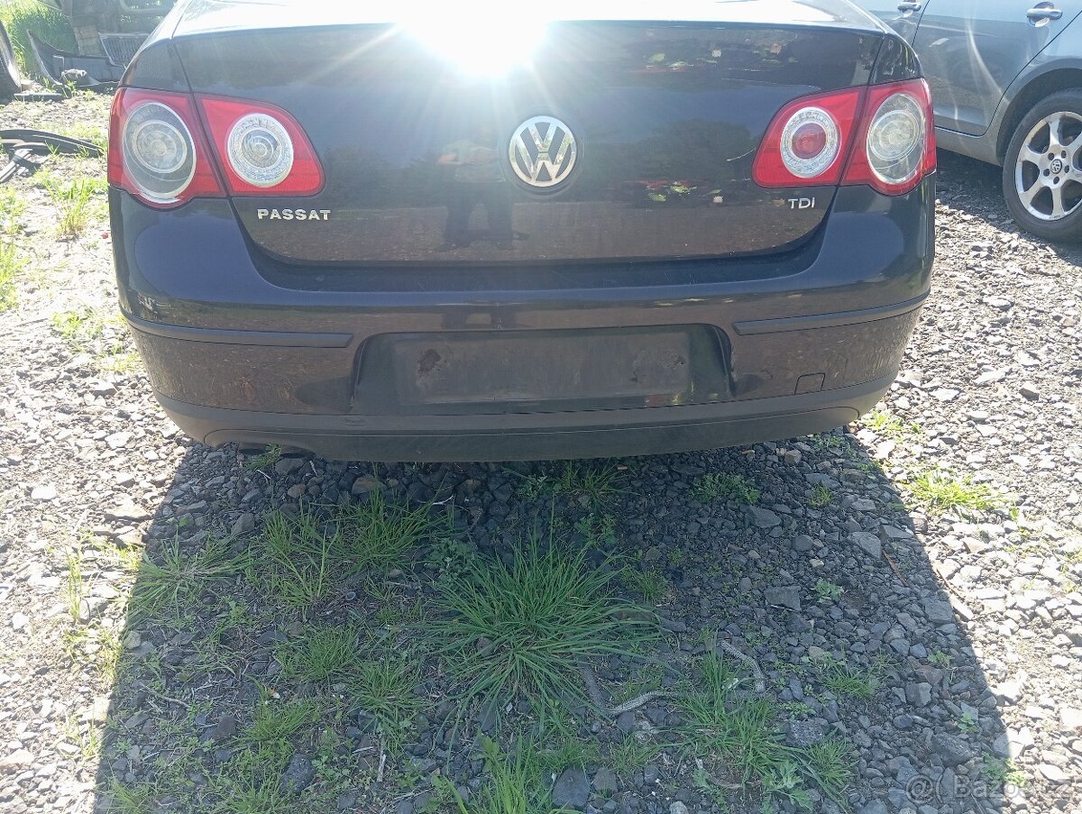 Náhradní díly na VW Passat B6 - 7