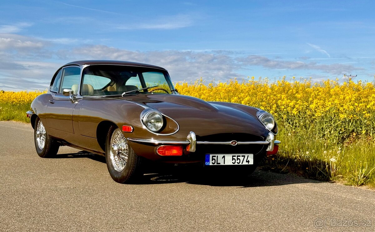 🏁 Jaguar E-Type Series 2 4.2 2+2 (1970) - 7