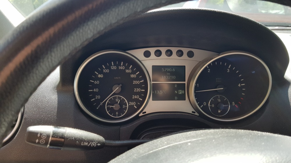 Mercedes Benz ML 280 CDI - 7