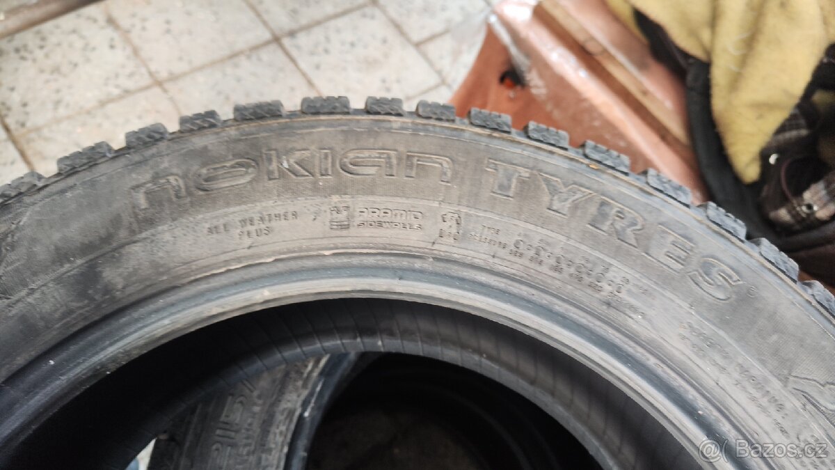 215/60R17 - 7