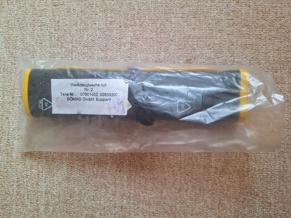 Koženková brašna s nářadím na motorku, stavební stroje apod. - 7