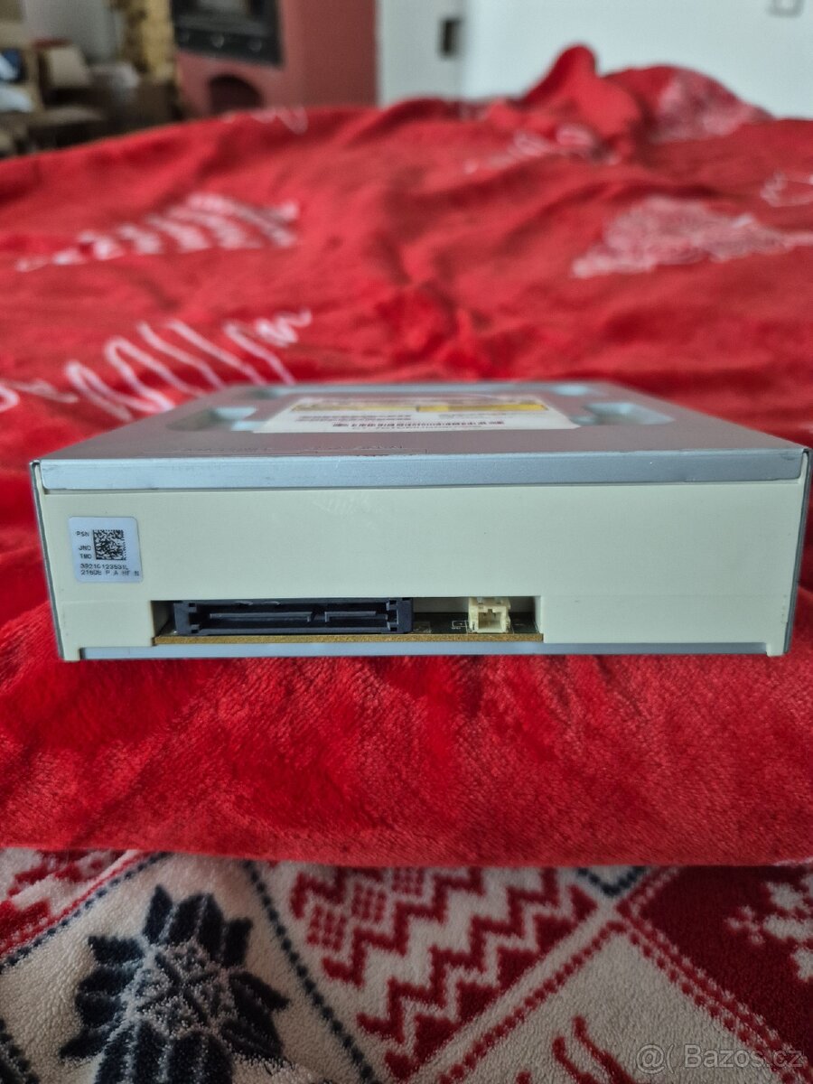 PC zdroj a DVD mechanika - 7