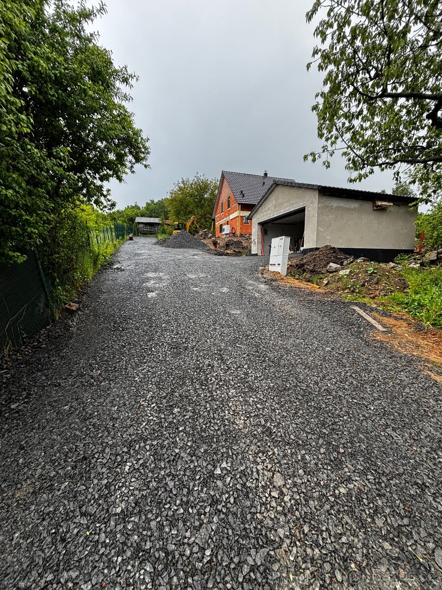 Zemní práce / fasády / zámkové dlažby / bazény / omítky - 7