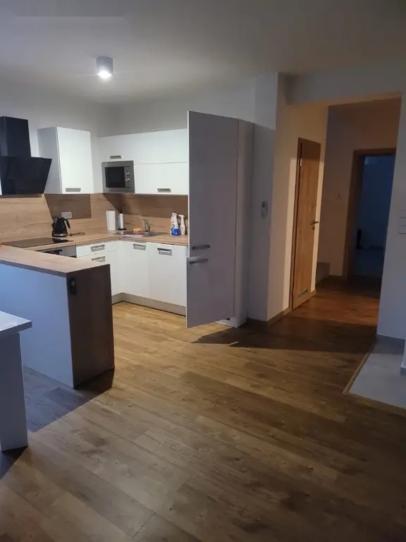 Pronájem dvoupodlažního řadového domu 4kk, 129m2 - 7