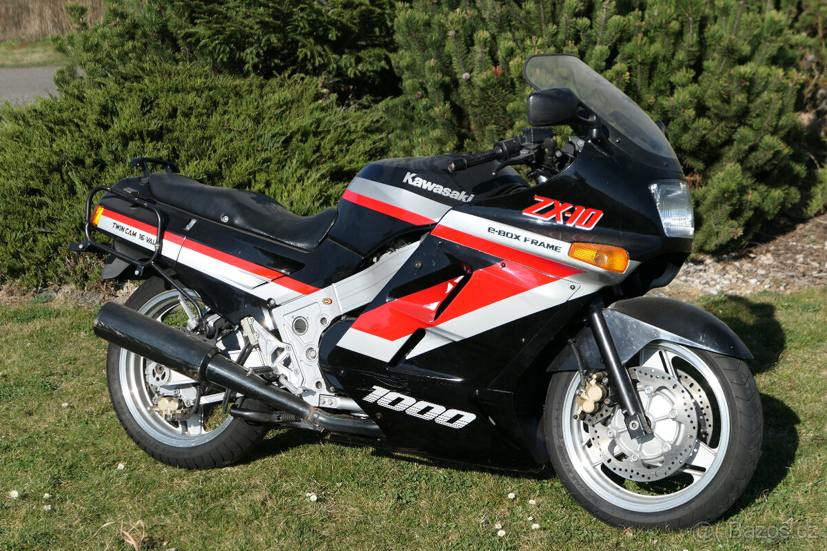 Kawasaki ZX10 - 7