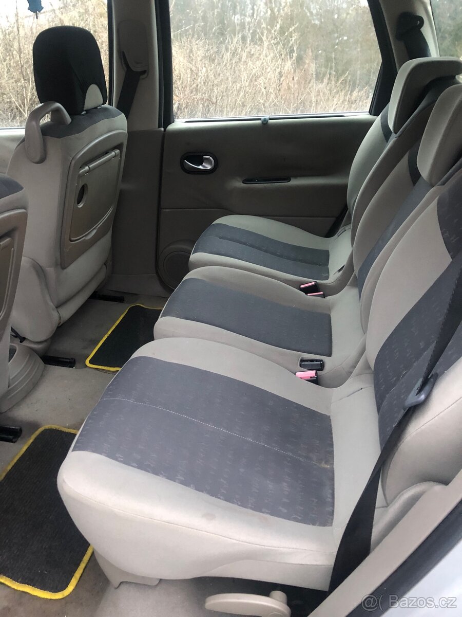 Auto při rychlém odběru - 7