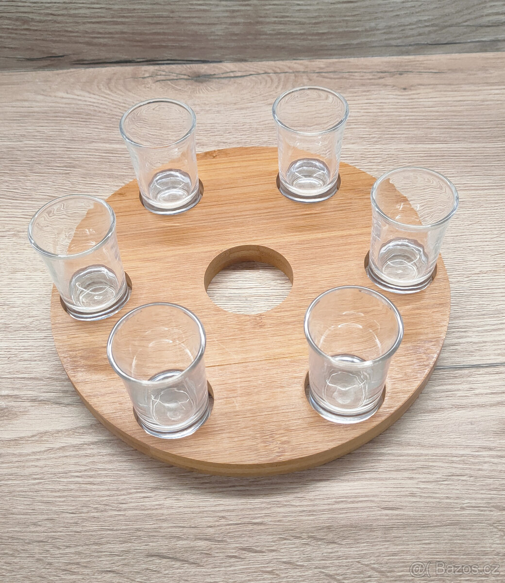 dřevěný nosič na 6 panáků - 7