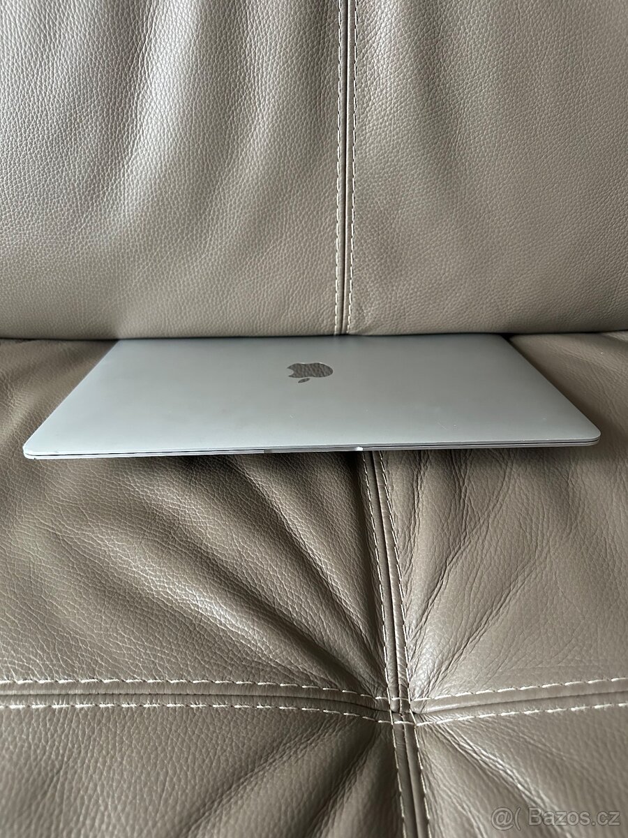 MacBook Air 13” 2020 Intel i3 256Gb - 7