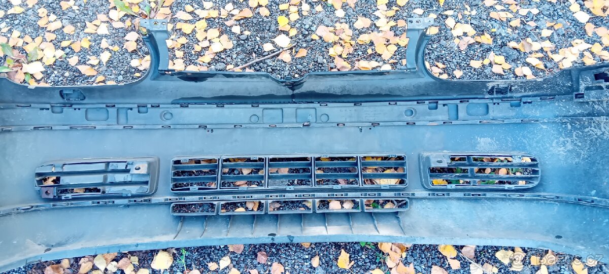 Vw Golf IV přední naraznik - 7