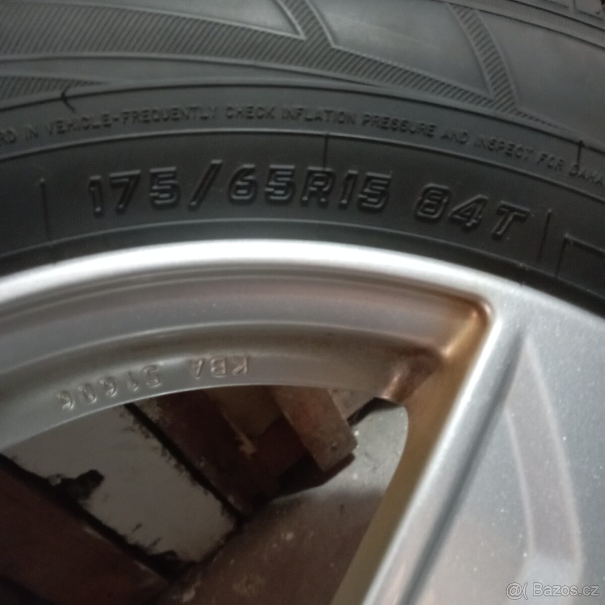 Prodávám 4x zimni pneu+disky - 7