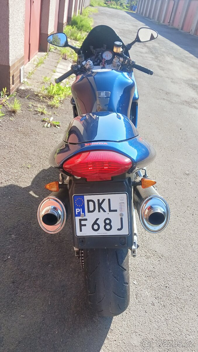 HONDA VTR 1000 - 7
