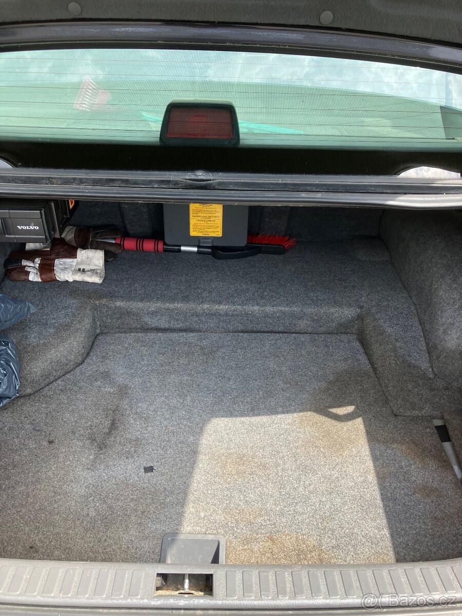 Prodam Volvo s90 benzin3litr rv1997 - 7