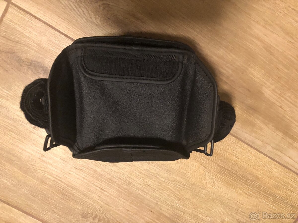 Pouzdro navigace na skutr GIVI S 850 - 7