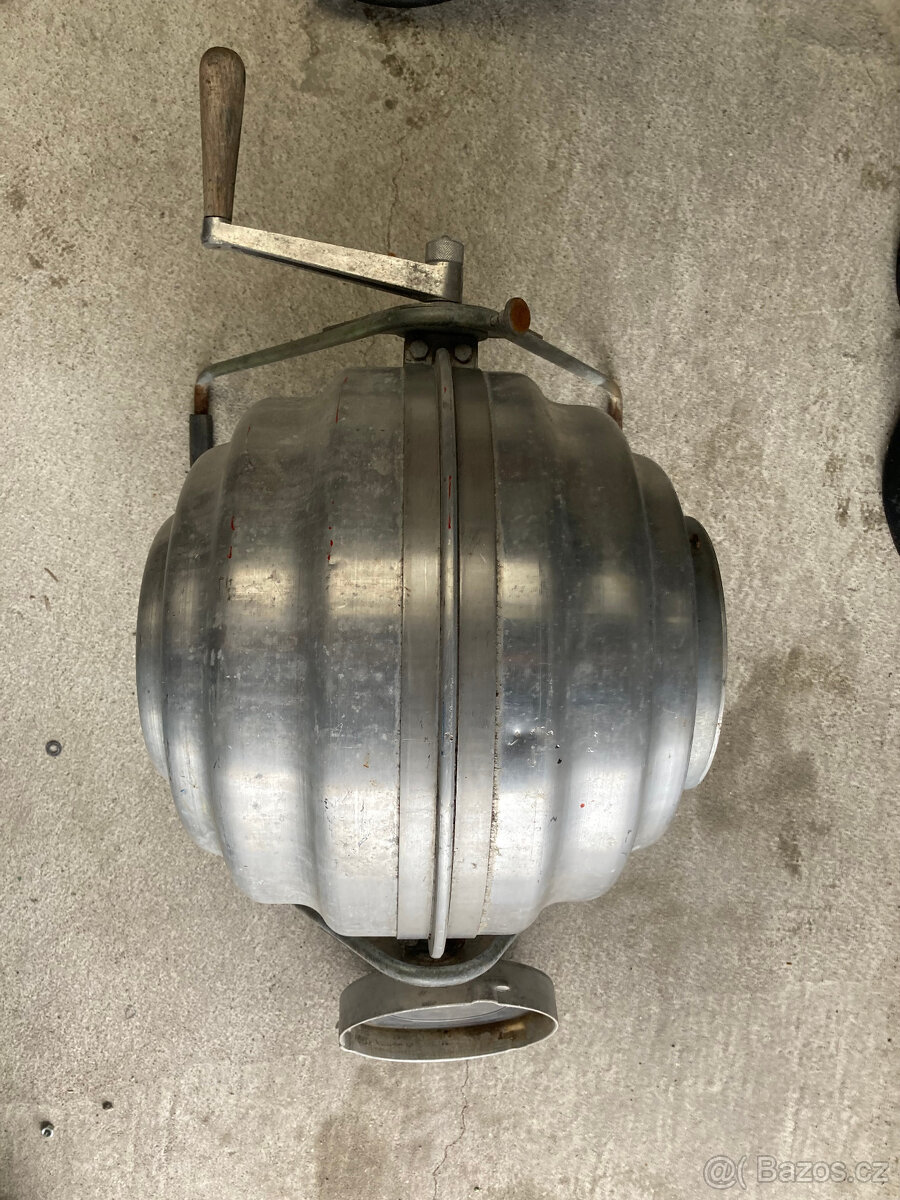 Pračka DEZA ruční mechanická starožitná za 800 kč - 7