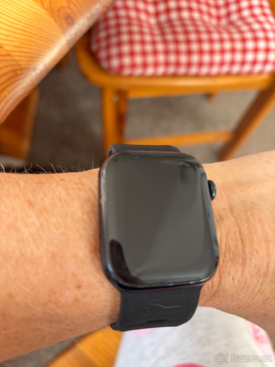 Apple Watch Series 9 Cellular 45mm - 7