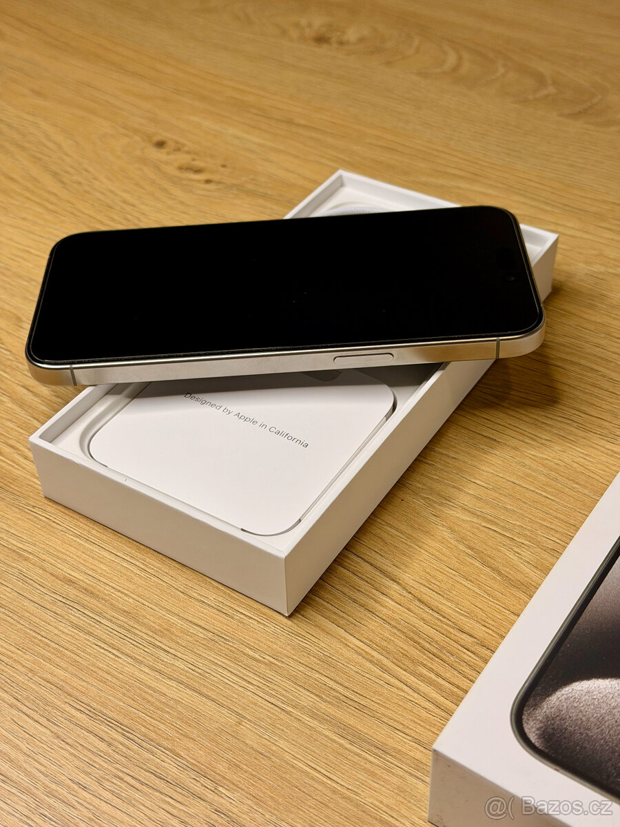 iPhone 15 Pro Max 256 GB přírodní titan - 7