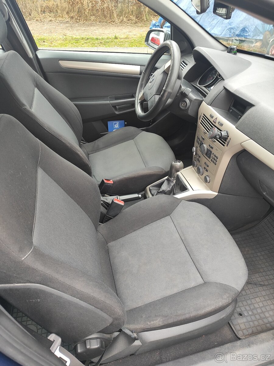 Opel Astra H Caravan 1, 7 Cdti - 7