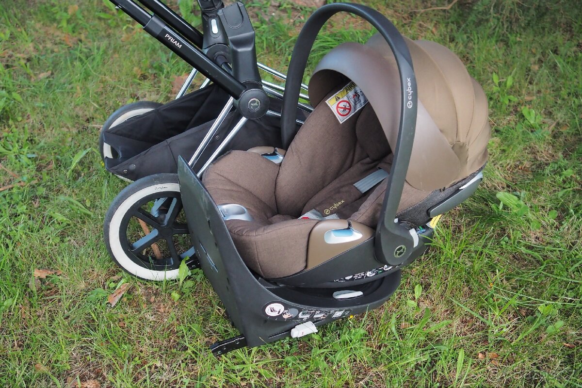 Cybex Platinum Cloud Z + podvozek Priam + otočná základna - 7