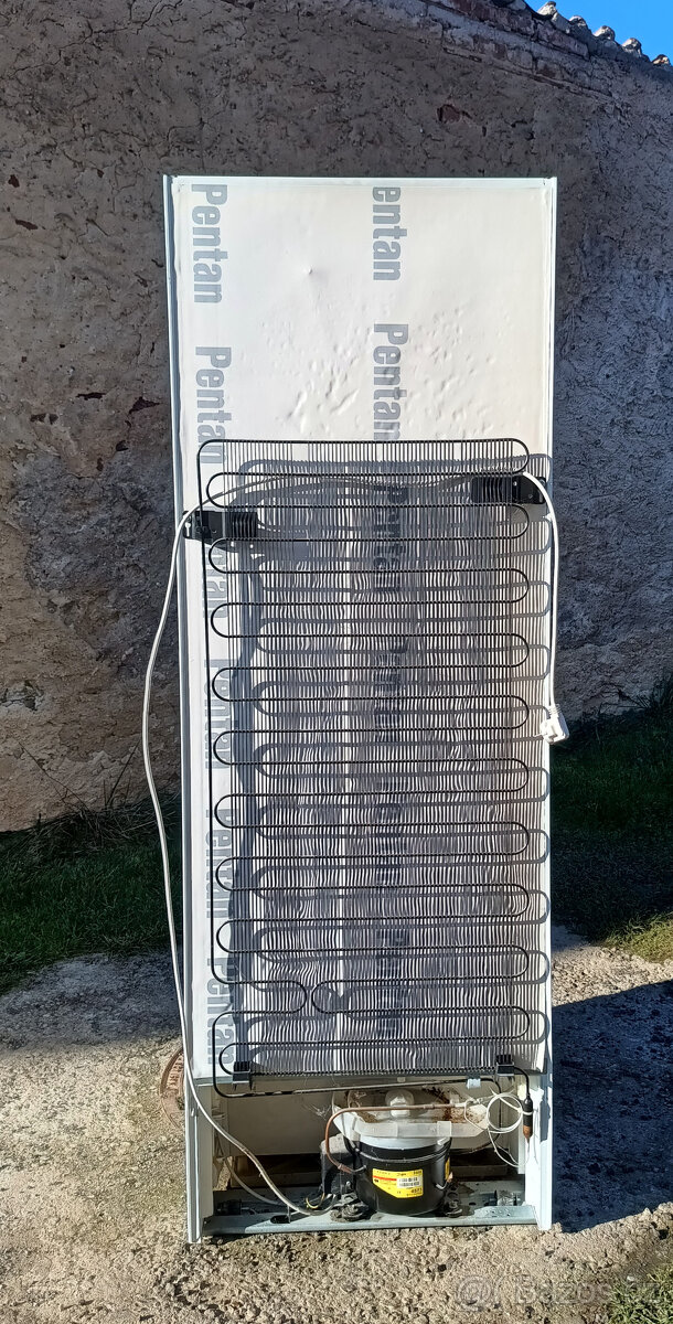 LEDNICE SIEMENS KS34RN00 - 323L - A+++ - 7