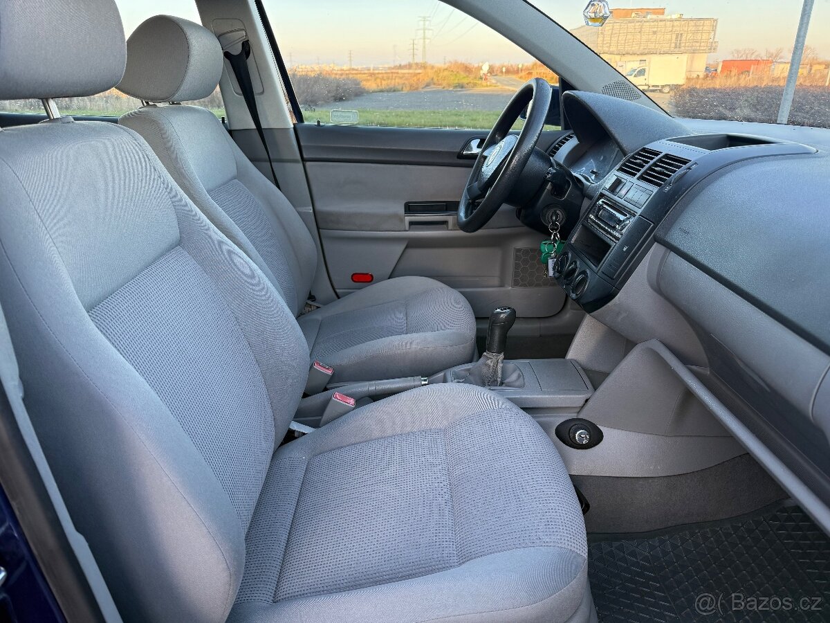 Volkswagen Polo 1.4 16V 55kw LPG 2004 - 7