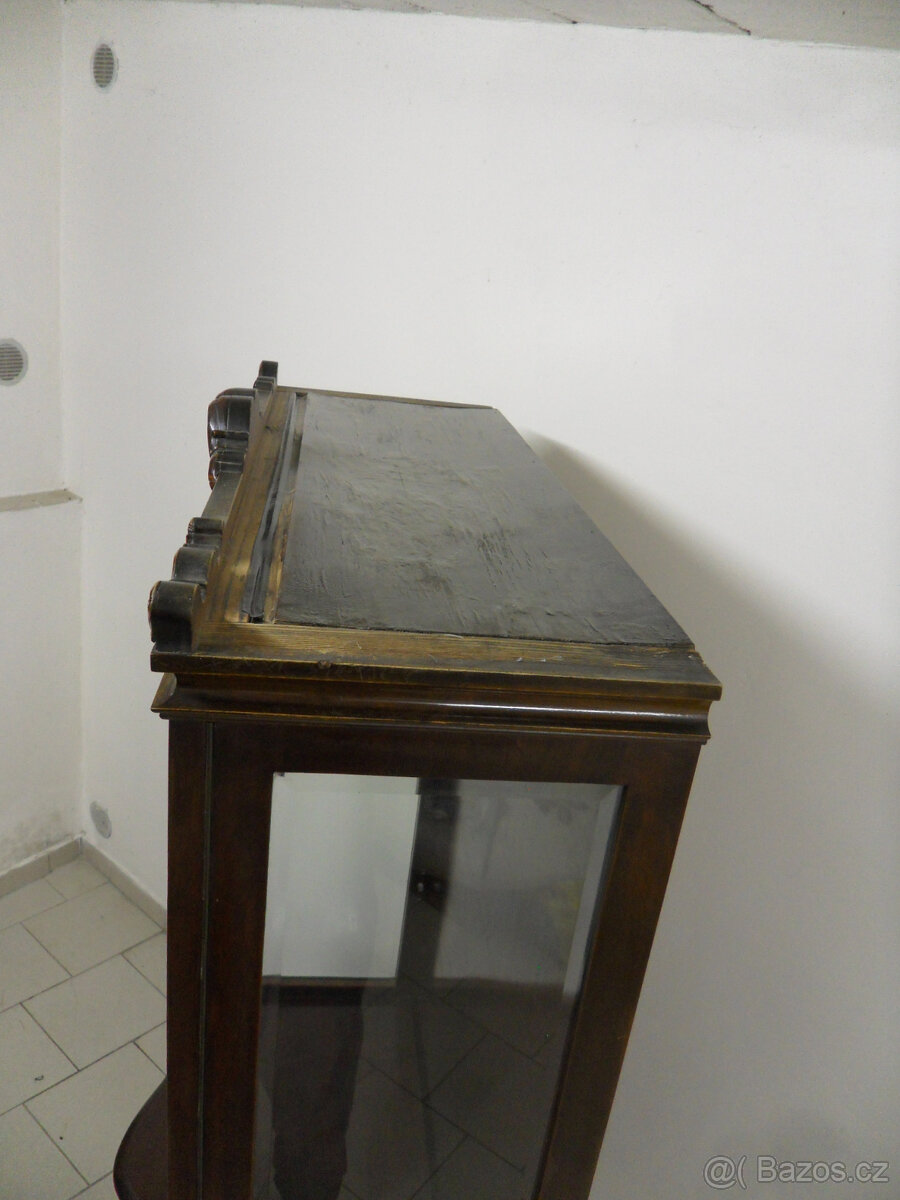 Starožitná skříň, skleník, knihovna, vitrína - 7