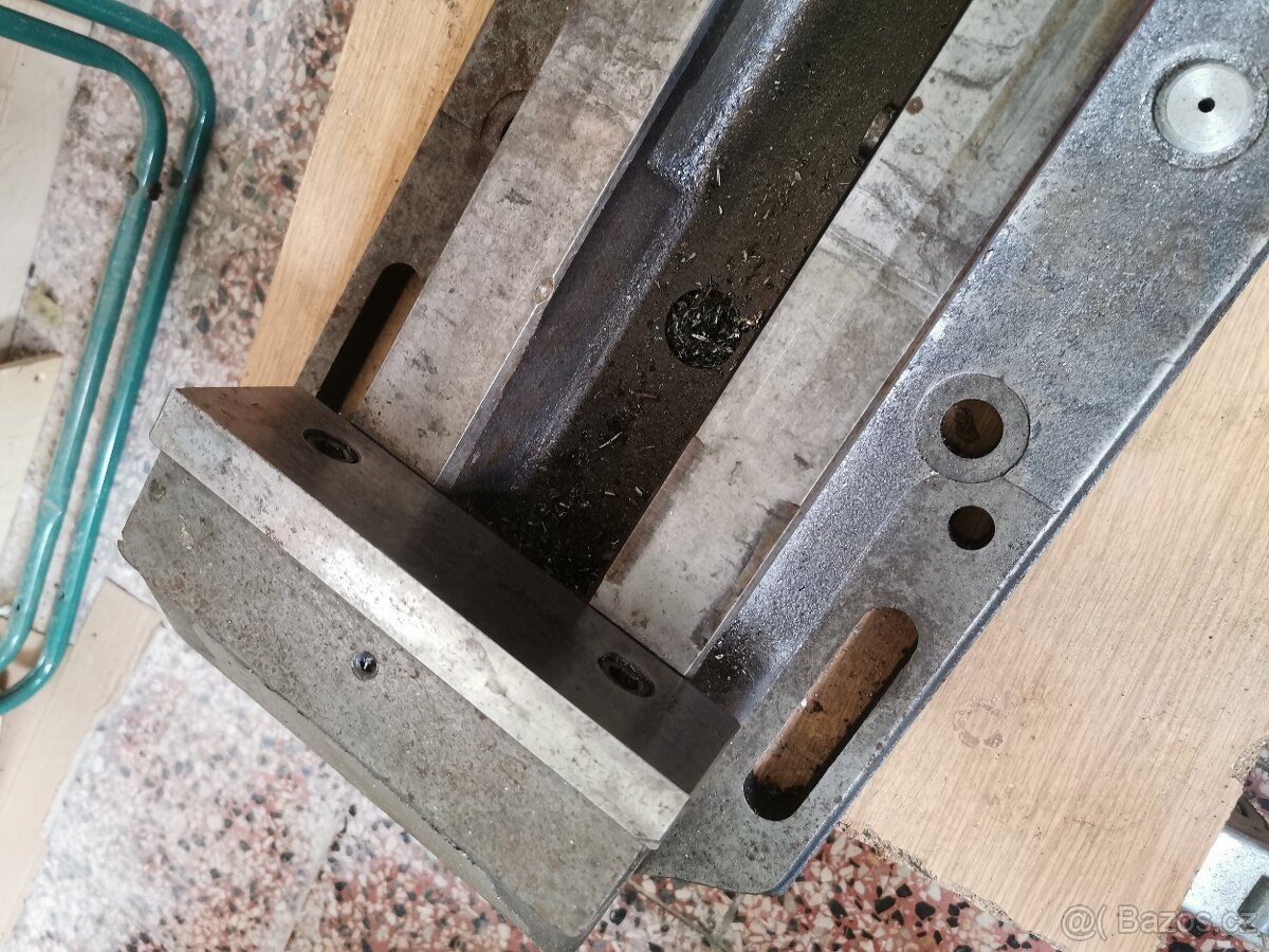 Prodám hydraulický svěrák - 7