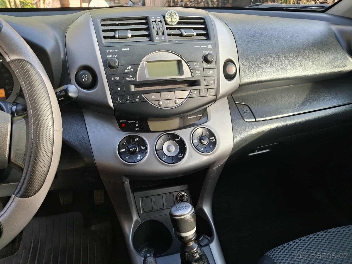 Prodej Toyota Rav4 - 7