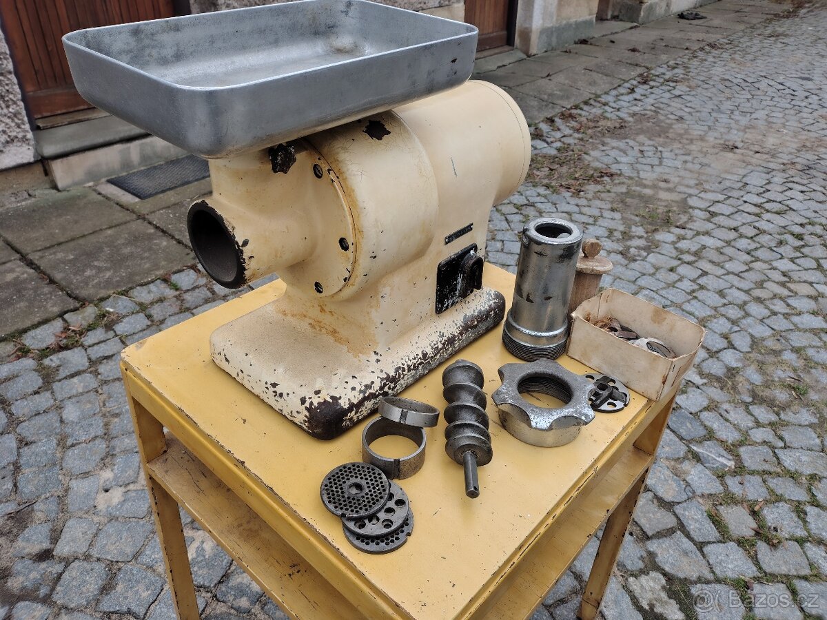 Mlýnek na maso - 7
