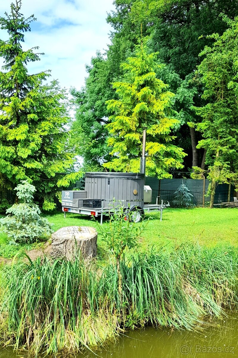 Mobilní vířivka (Horký sud) - 7