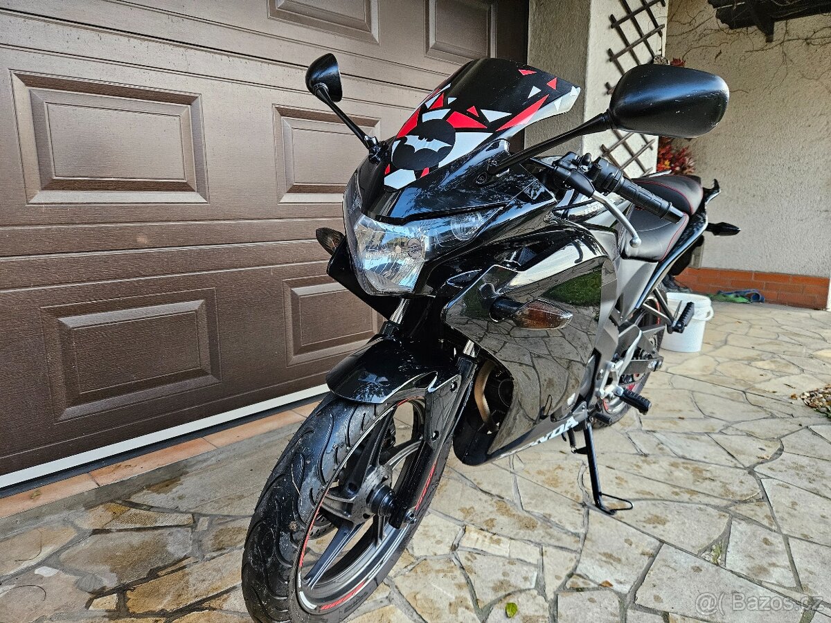 Honda CBR 125R – 2012 - 7