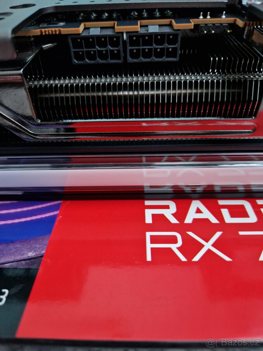 AMD RX 7700 XT 12GB Nitro + - 7