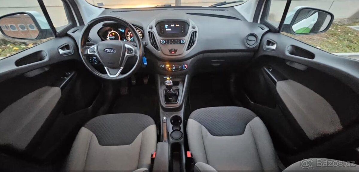 Ford Tourneo Courier 1,5 tdci - 7