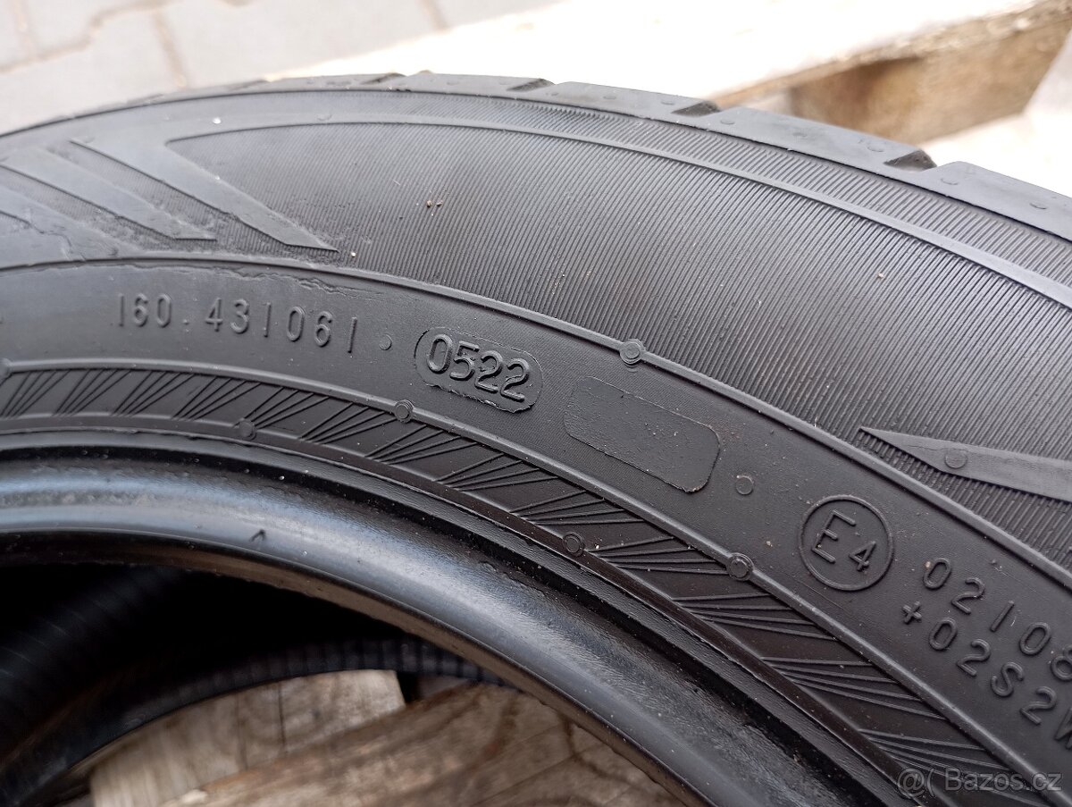 235/55/19 letní pneu nokian - 7