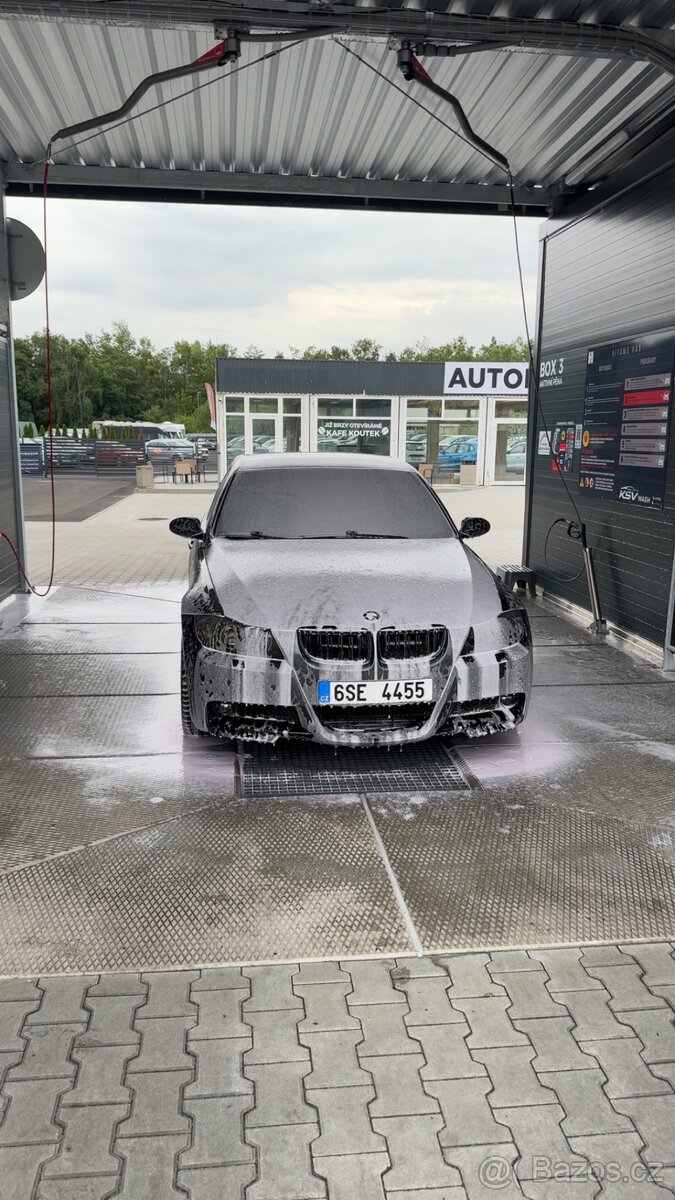 Bmw e90 330i - 7