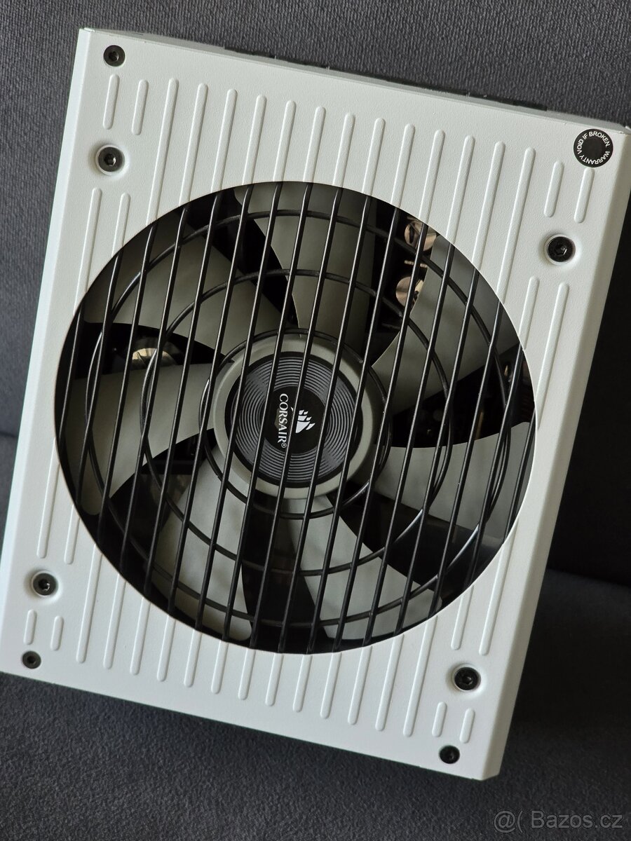 Zdroj Corsair RM750X 750W bílý | záruka 01/30 - 7