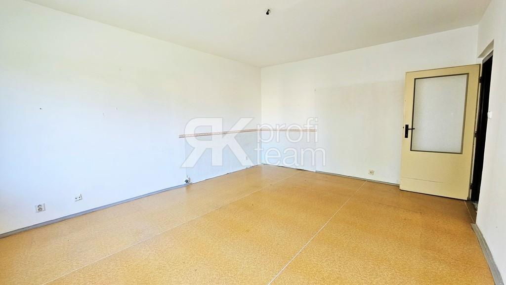 Prodej bytu 1+1 , 40m2, os.vl. Šeříkova, Ostrava Výškovice - 7