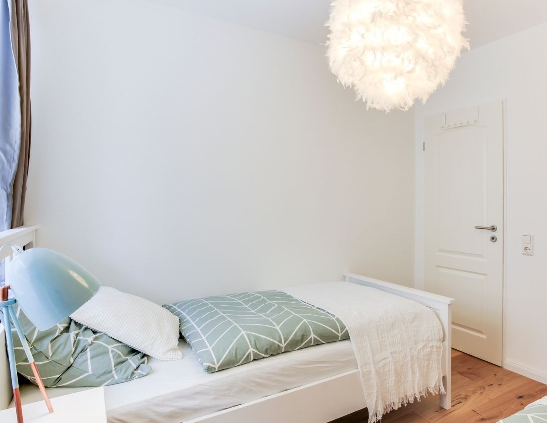 Třípokojový byt, kuchyň a balkon k pronájmu - 7